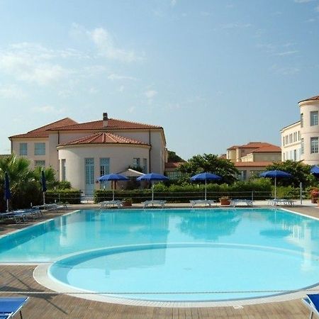 Resort Principi Di Piemonte Тиррения Экстерьер фото